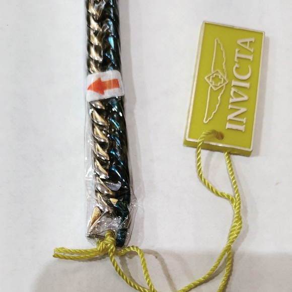 Invicta NWT Elements 2 Tone Blue/Silver Polished Bracelet - Picture 3 of 7